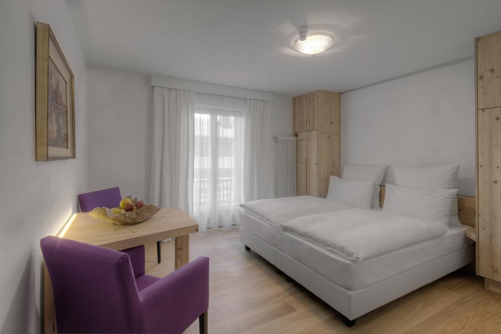 Hotel Conturines San Cassiano  Zewnętrze zdjęcie