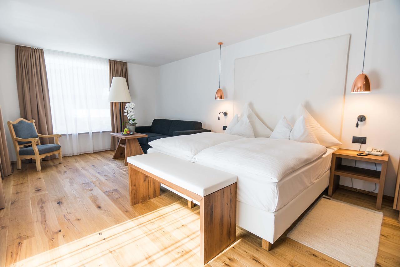 Hotel Conturines San Cassiano  Zewnętrze zdjęcie