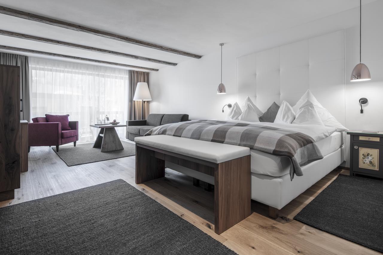 Hotel Conturines San Cassiano  Zewnętrze zdjęcie